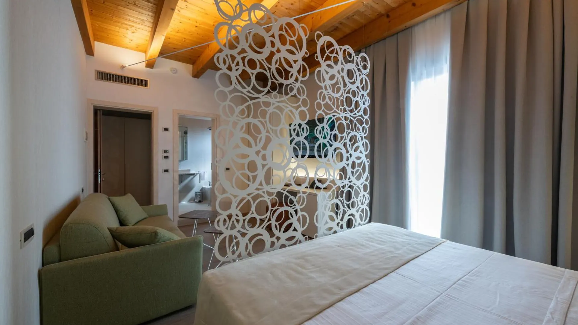 ביביונה Hotel Villa Angelina 3*,