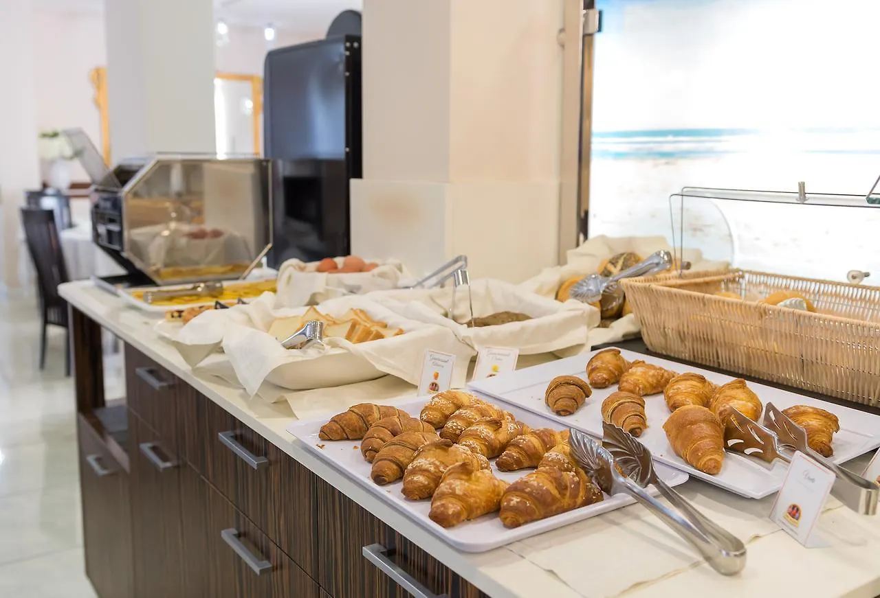 ביביונה Hotel Villa Angelina